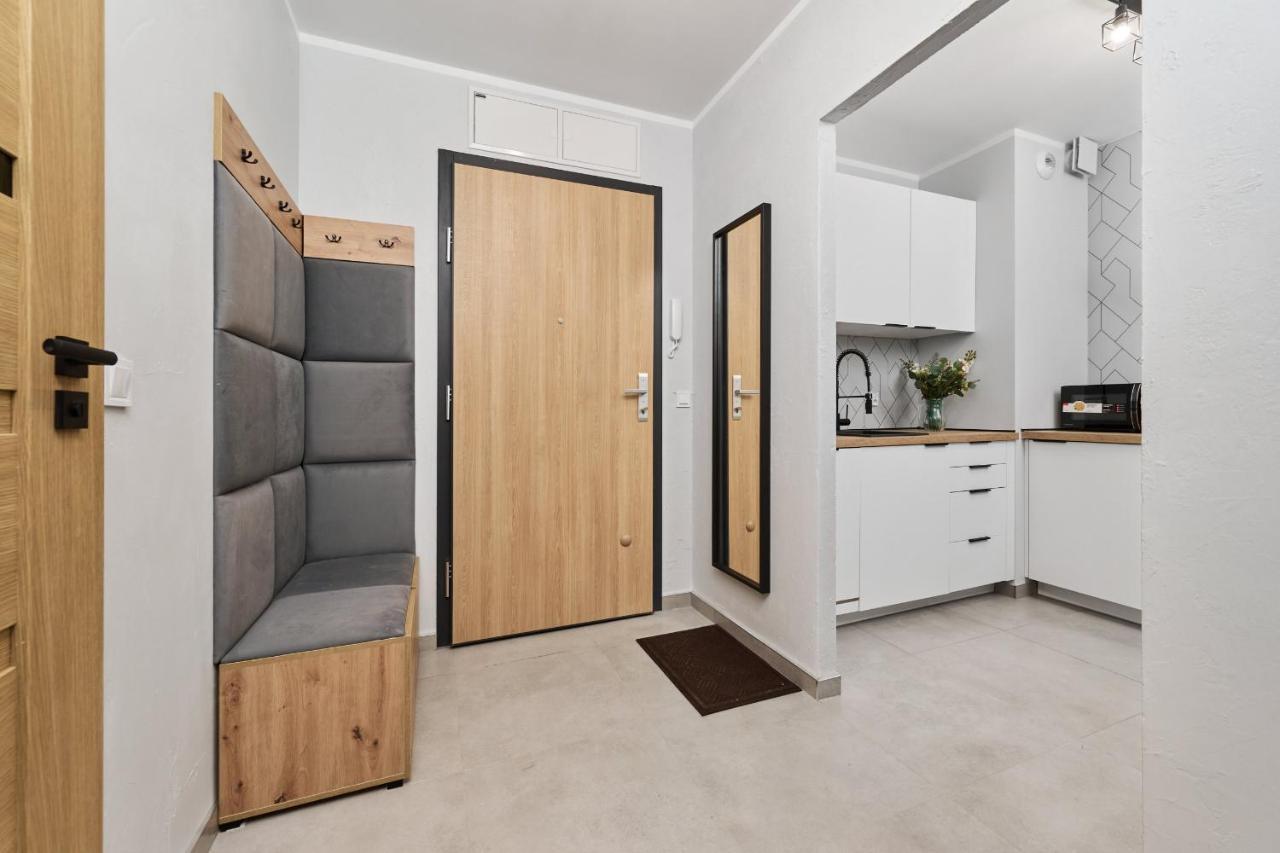 Nowa Manufaktura Apartment Wroclaw Krzyki By Noclegi Renters מראה חיצוני תמונה