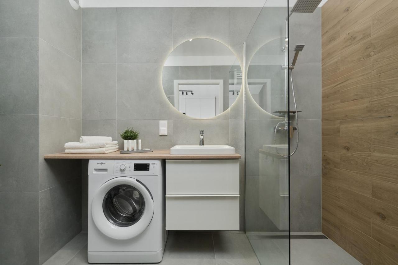 Nowa Manufaktura Apartment Wroclaw Krzyki By Noclegi Renters מראה חיצוני תמונה